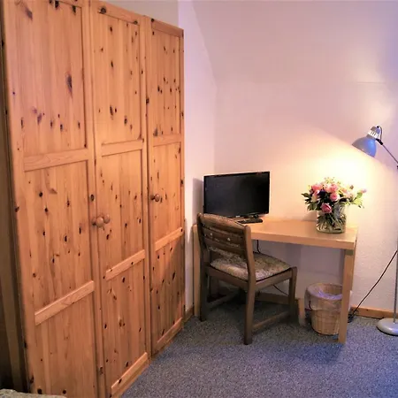 Am Thieberg 호텔 *